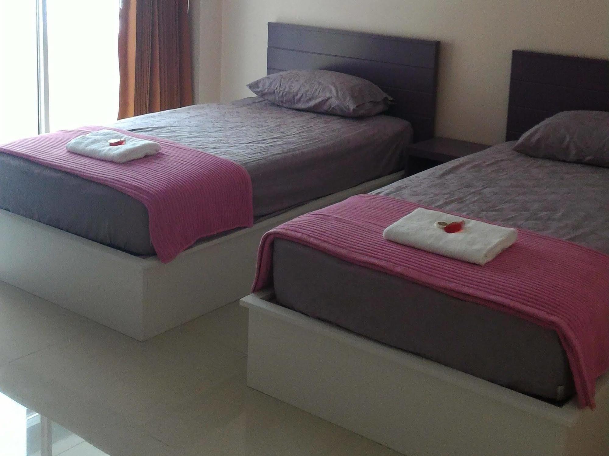 V-House Hotel Транг Экстерьер фото